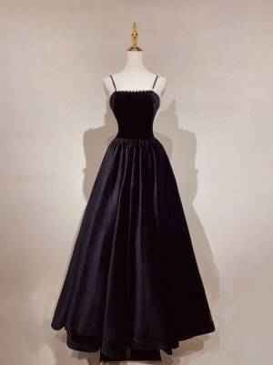 Black A-line With Velvet Long Prom Evening Dress