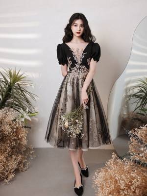 Black Tulle Lace V-neck Short/Mini Prom Homecoming Dress