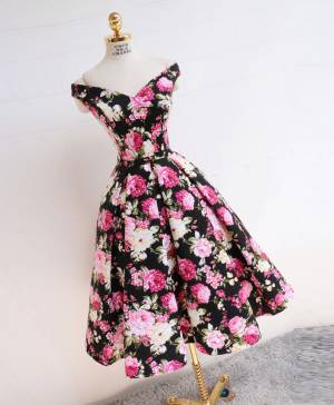 Satin V-neck Off-the-shoulder Short/Mini Cute Prom Homecoming Dress