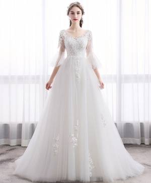 Beautiful White Tulle V-neck Short Sleeves Lace Wedding Dress