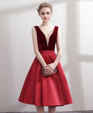 Burgundy Satin V-neck Short/Mini Simple Prom Homecoming Dress