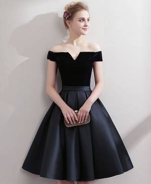 Cute Black Satin Short/Mini Prom Homecoming Dress With Velvet