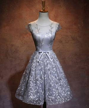 Gray Lace Round Neck Short/Mini Prom Homecoming Dress