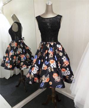 Lace A-line With Floral Pattern Short/Mini Stylish Prom Homecoming Dress