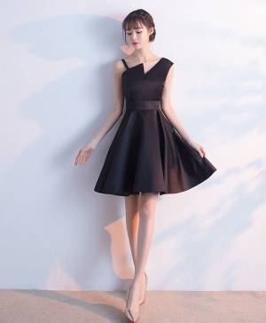 Black Satin Short/Mini Simple Prom Homecoming Dress