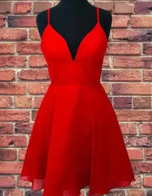 Cute Short V Neck Red Homecoming Dresses