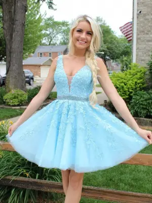 Sexy V Neck Ice Blue Short Lace Homecoming Dress