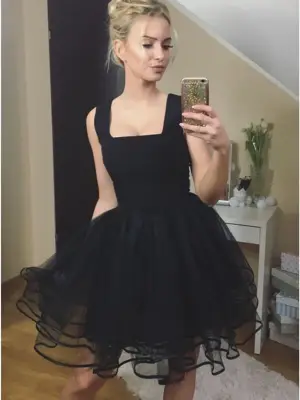 Charming Short Black Square Tulle Homecoming Dresses